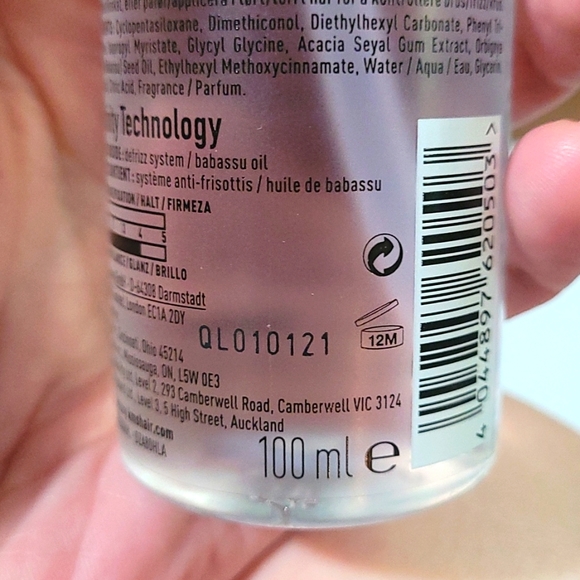 KMS Tame Frizz De-Frizz Oil - Picture 6 of 6